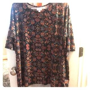 Lularoe shirt